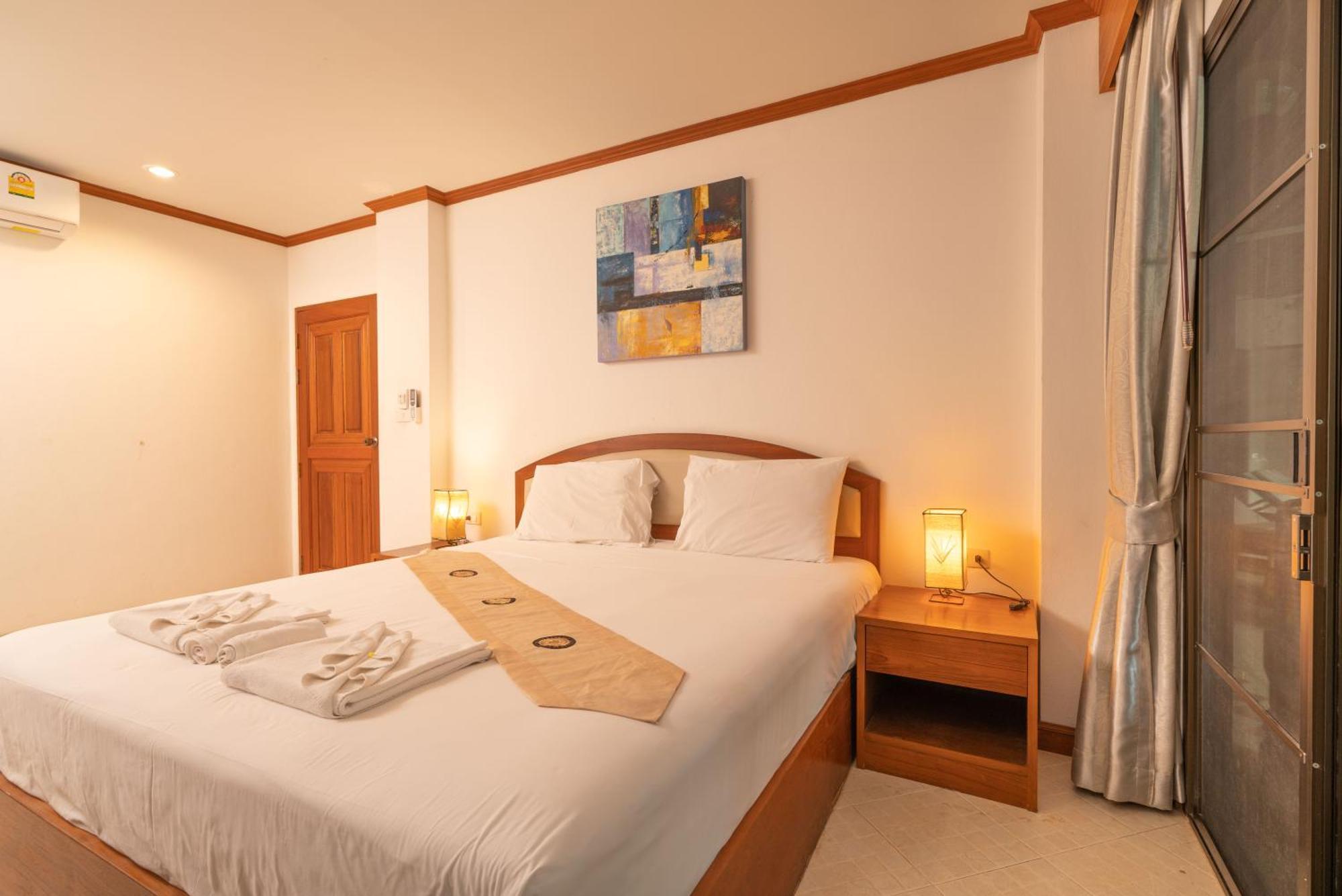 Sai Rougn Apartment Patong 외부 사진