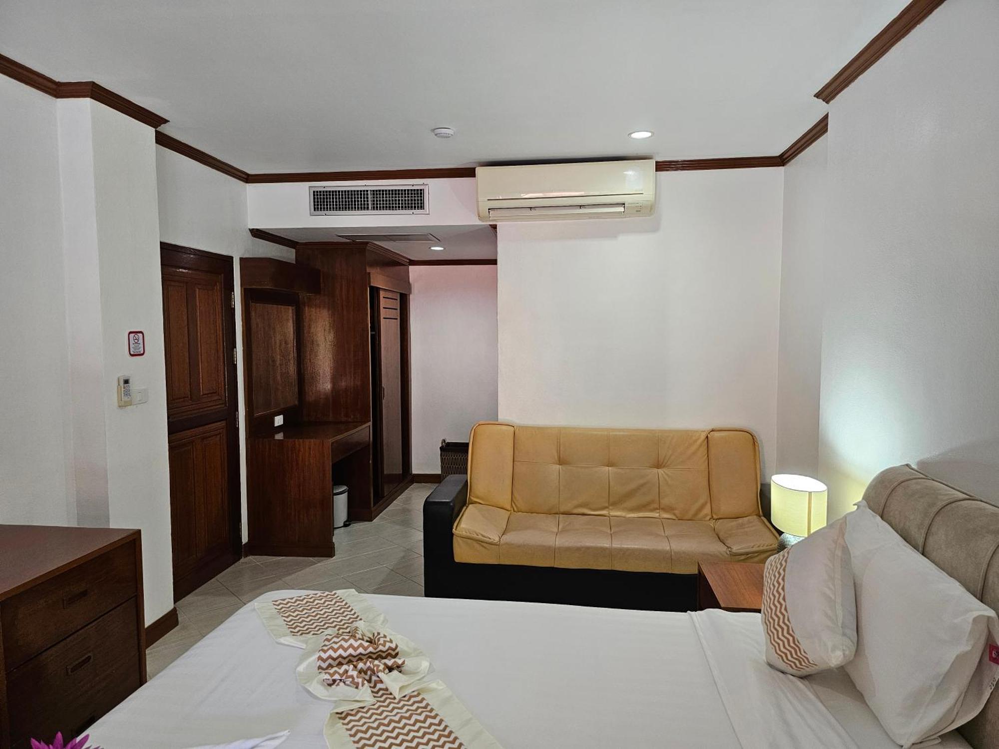 Sai Rougn Apartment Patong 외부 사진