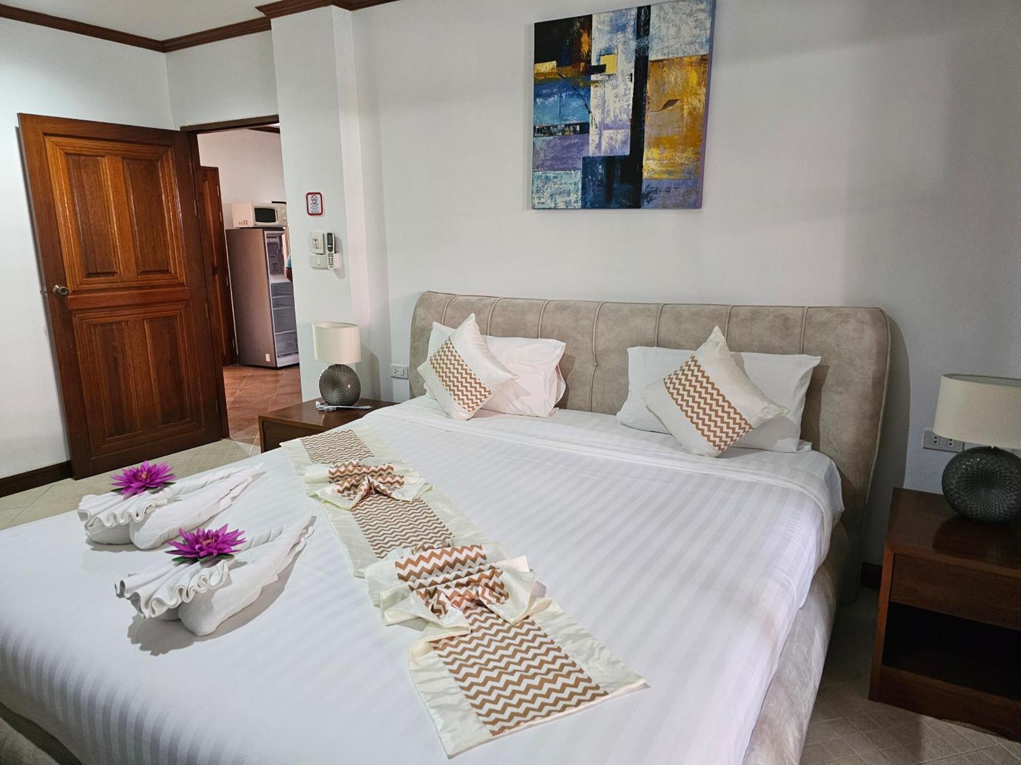 Sai Rougn Apartment Patong 외부 사진